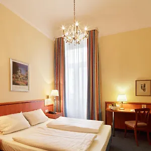 Отель Centro National Frankfurt City, Trademark Collection By Wyndham, Франкфурт-на-Майне